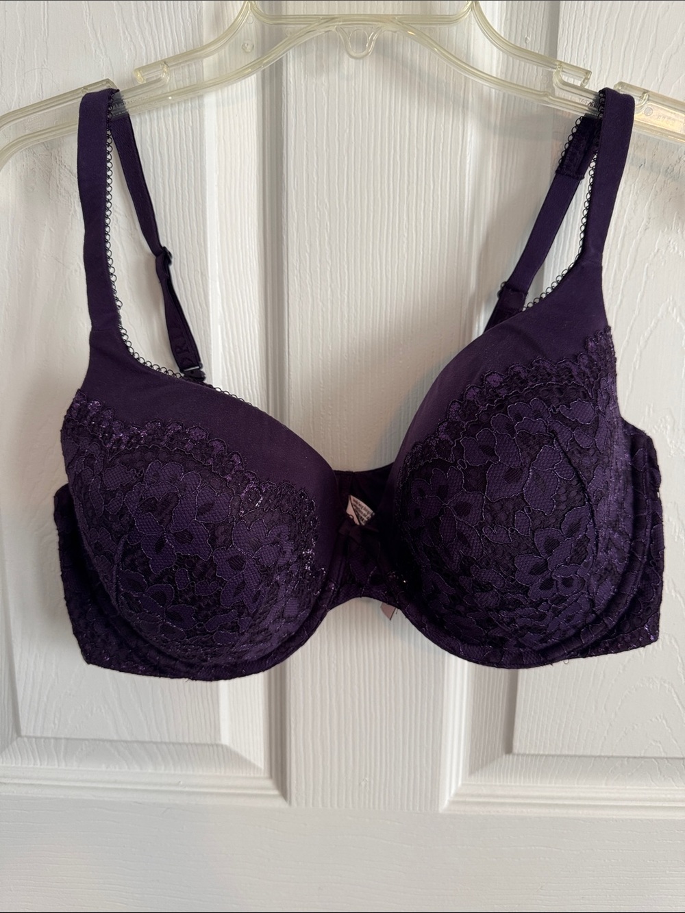 Victoria's Secret Deep Purple Lace Underwire Bra